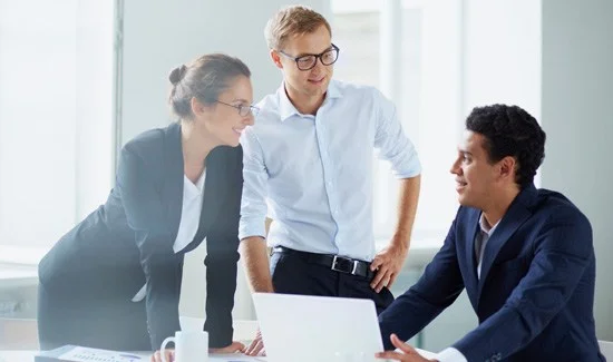 cari jasa pembuatan website Cari Jasa Pembuatan Website